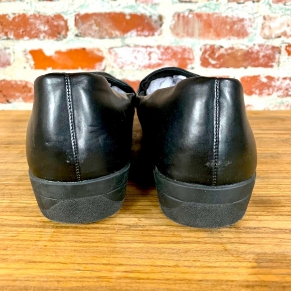♡ Black Faux Leather Penny Loafers 11W - Picture 7 of 15